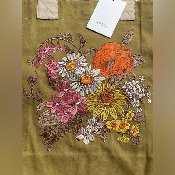 Spell Foxglove Olive Floral Embroidered Tote NWT - Picture 2 of 8